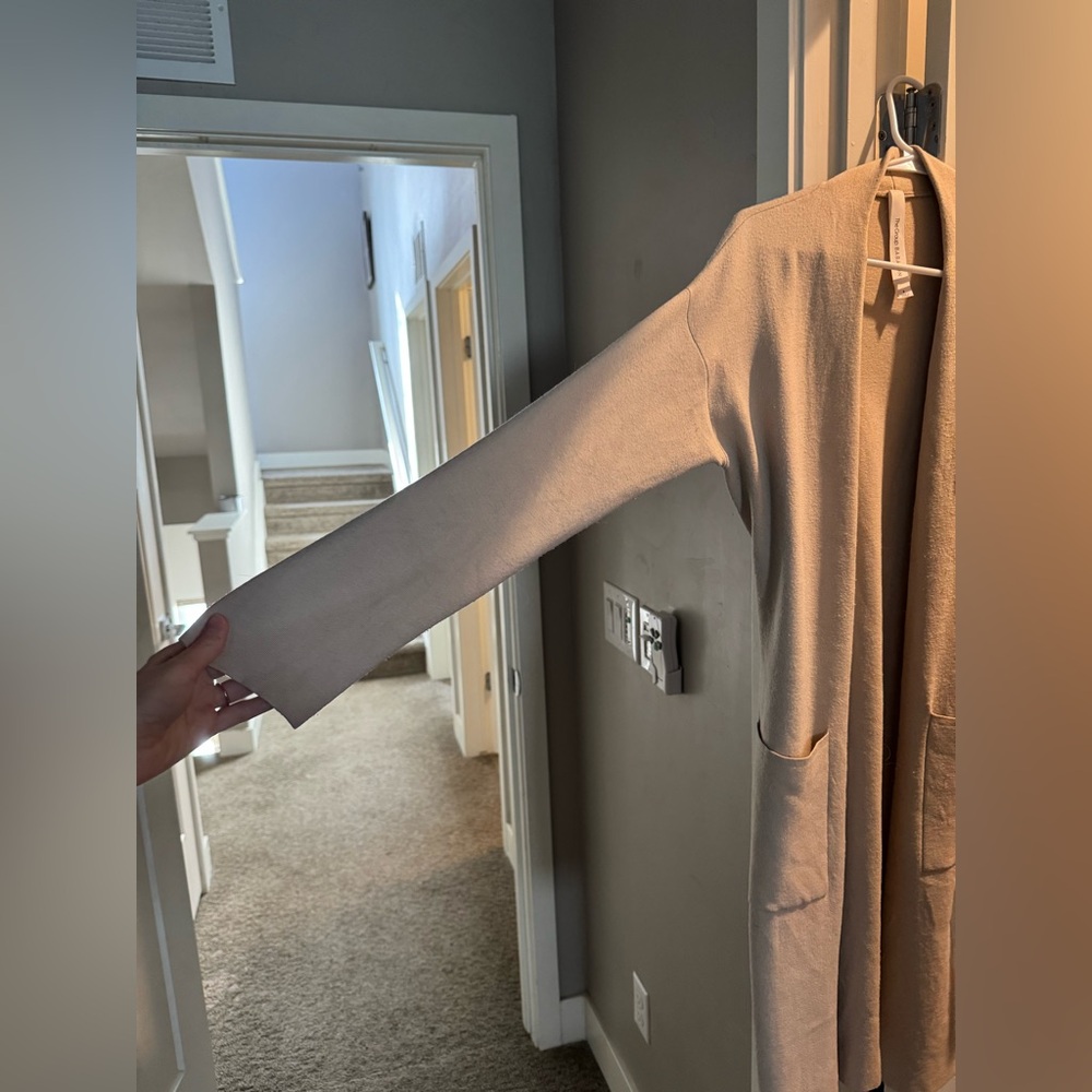 Babaton Cardigan Jacket - Picture 3 of 4